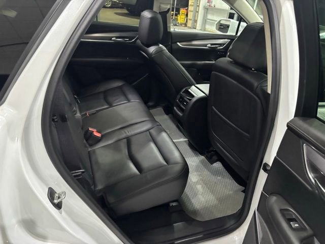 2017 Cadillac XT5 Luxury AWD