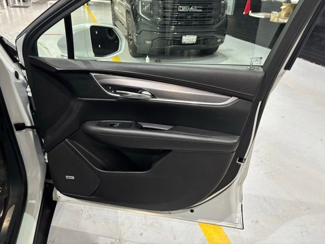 2017 Cadillac XT5 Luxury AWD