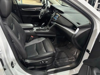 2017 Cadillac XT5 Luxury AWD