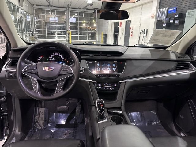 2018 Cadillac XT5 Luxury AWD