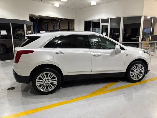 2017 Cadillac XT5 Premium Luxury AWD