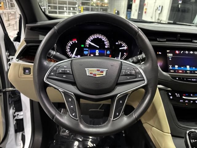 2017 Cadillac XT5 Premium Luxury AWD