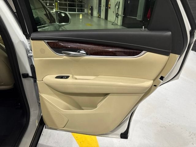 2017 Cadillac XT5 Premium Luxury AWD