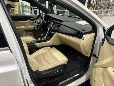 2017 Cadillac XT5 Premium Luxury AWD
