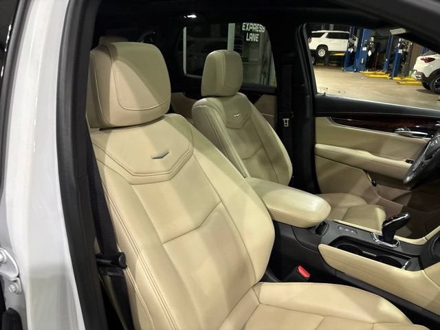 2017 Cadillac XT5 Premium Luxury AWD