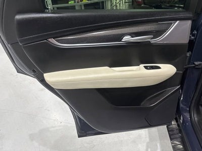 2025 Cadillac XT5 Sport