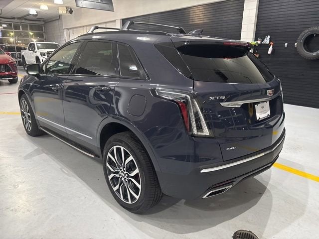 2025 Cadillac XT5 Sport