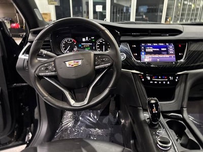 2025 Cadillac XT6 Premium Luxury