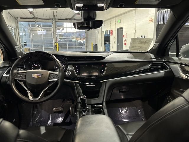 2024 Cadillac XT6 Sport