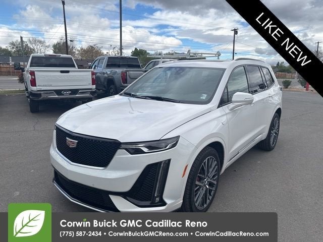 2025 Cadillac XT6 Sport