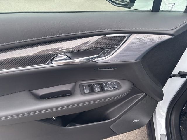 2025 Cadillac XT6 Sport