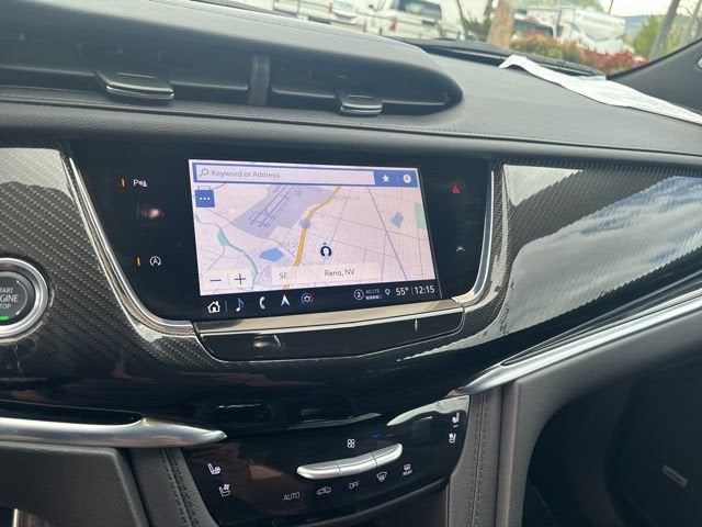 2025 Cadillac XT6 Sport