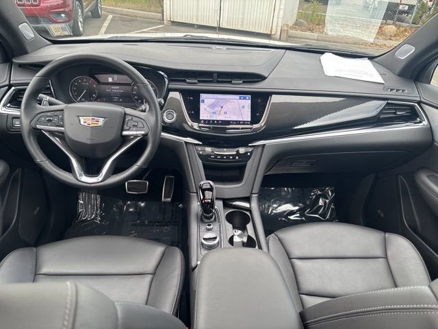 2025 Cadillac XT6 Sport