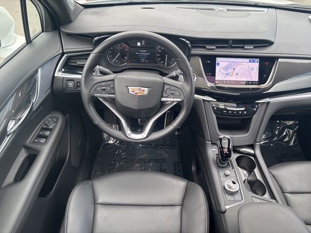 2025 Cadillac XT6 Sport
