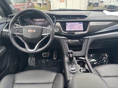 2025 Cadillac XT6 Sport