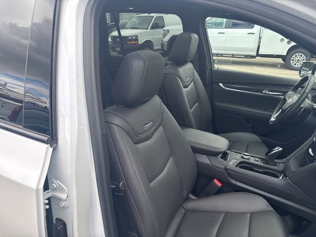 2025 Cadillac XT6 Sport