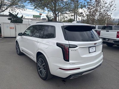 2025 Cadillac XT6 Sport