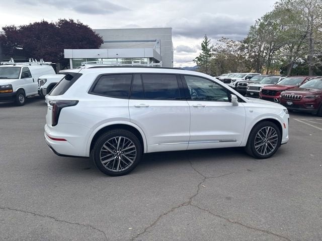 2025 Cadillac XT6 Sport