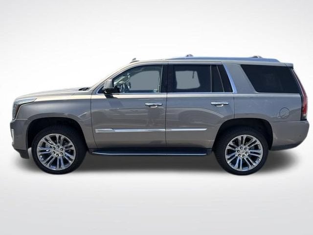 2018 Cadillac Escalade Standard