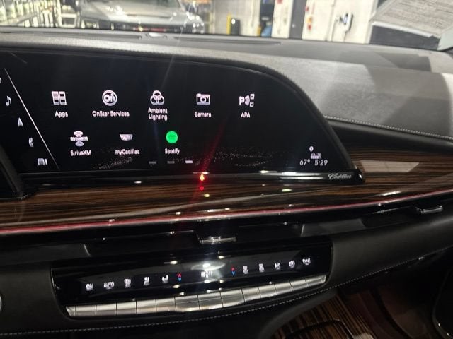 2021 Cadillac Escalade Premium Luxury