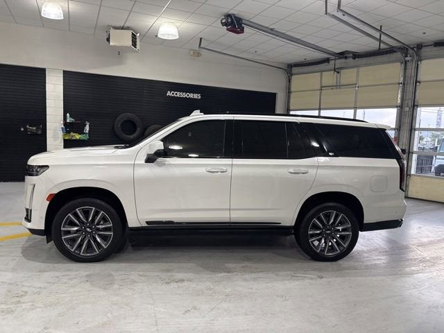 2022 Cadillac Escalade Sport
