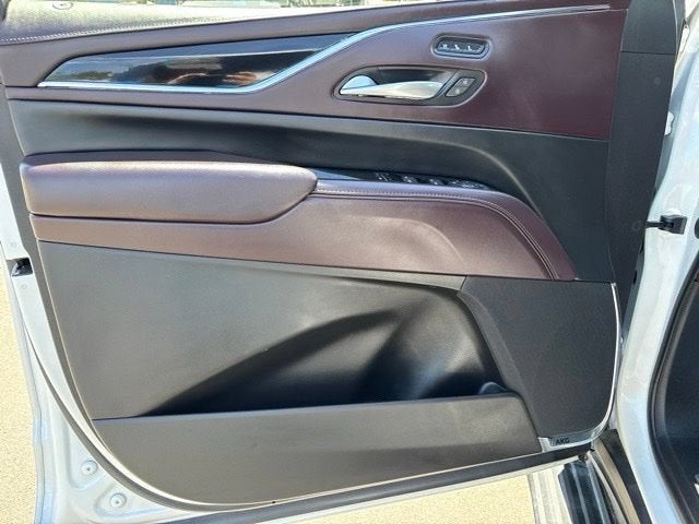 2022 Cadillac Escalade Sport Platinum