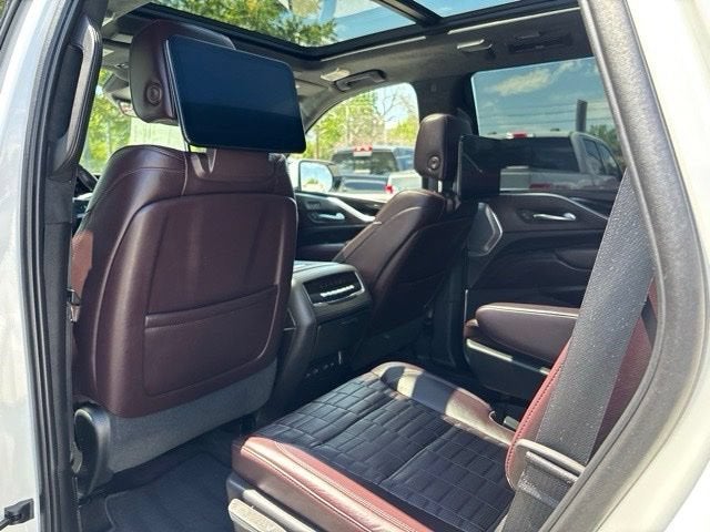 2022 Cadillac Escalade Sport Platinum