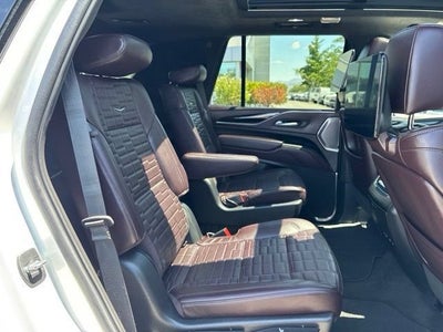 2022 Cadillac Escalade Sport Platinum