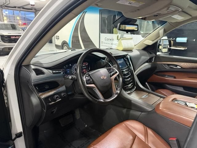 2019 Cadillac Escalade ESV Premium Luxury