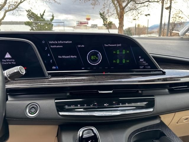 2023 Cadillac Escalade ESV Premium Luxury