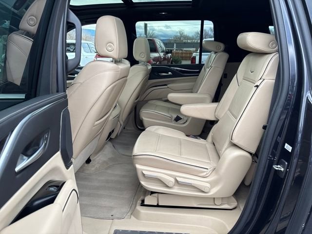 2023 Cadillac Escalade ESV Premium Luxury