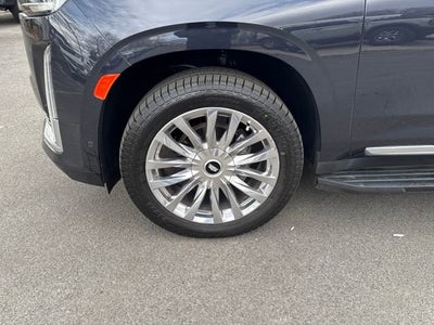 2023 Cadillac Escalade ESV Premium Luxury