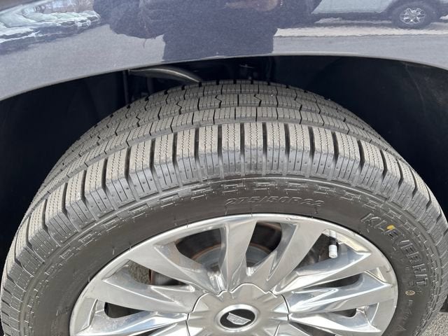 2023 Cadillac Escalade ESV Premium Luxury