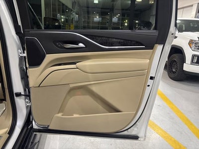 2023 Cadillac Escalade ESV Premium Luxury