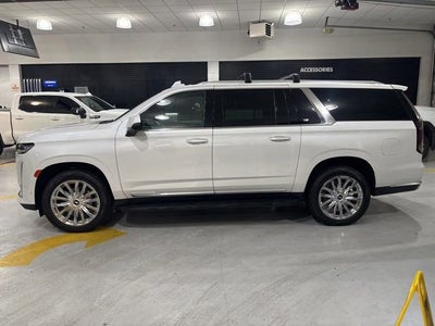 2023 Cadillac Escalade ESV Premium Luxury