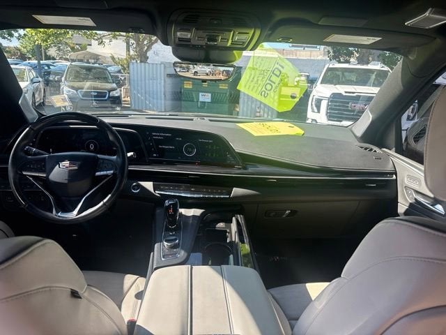 2023 Cadillac Escalade ESV Sport