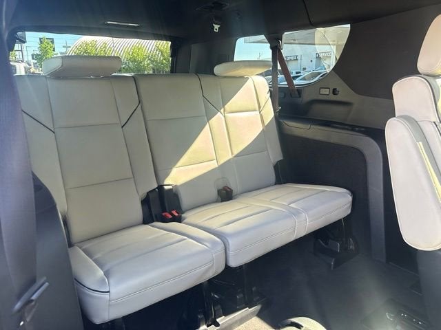 2023 Cadillac Escalade ESV Sport