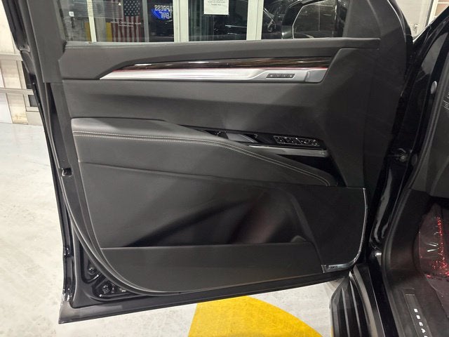 2025 Cadillac Escalade Premium Luxury