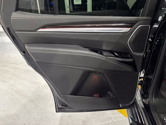 2025 Cadillac Escalade Premium Luxury
