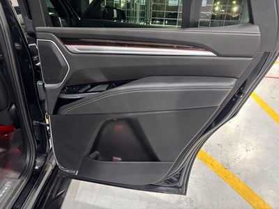 2025 Cadillac Escalade Premium Luxury