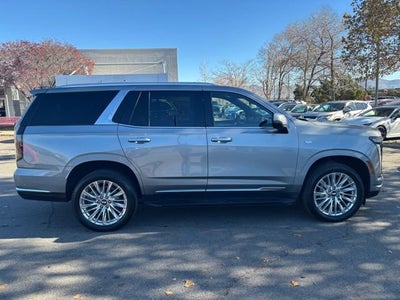 2025 Cadillac Escalade Premium Luxury