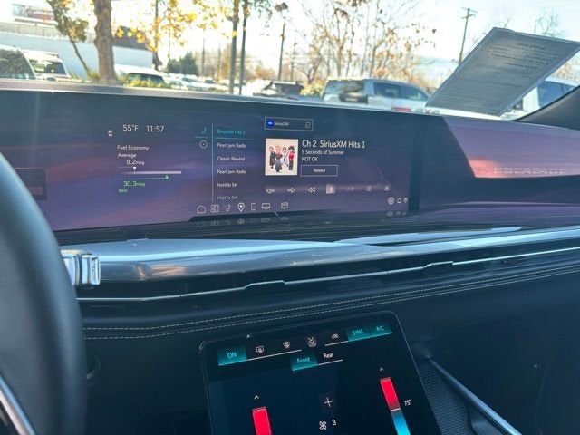 2025 Cadillac Escalade Premium Luxury