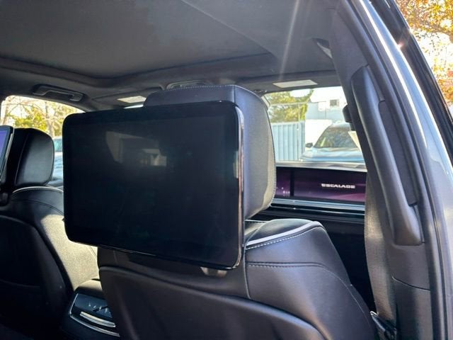 2025 Cadillac Escalade Premium Luxury