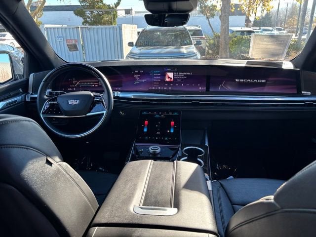 2025 Cadillac Escalade Premium Luxury