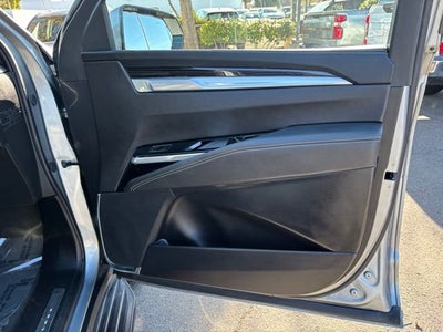 2025 Cadillac Escalade Premium Luxury