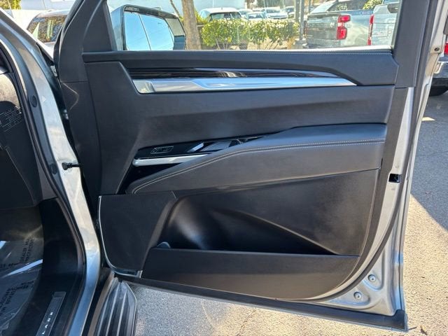 2025 Cadillac Escalade Premium Luxury