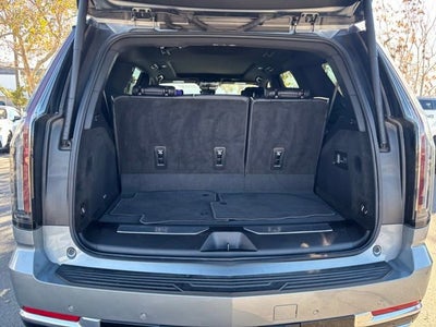 2025 Cadillac Escalade Premium Luxury