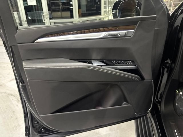 2025 Cadillac Escalade ESV Premium Luxury Platinum