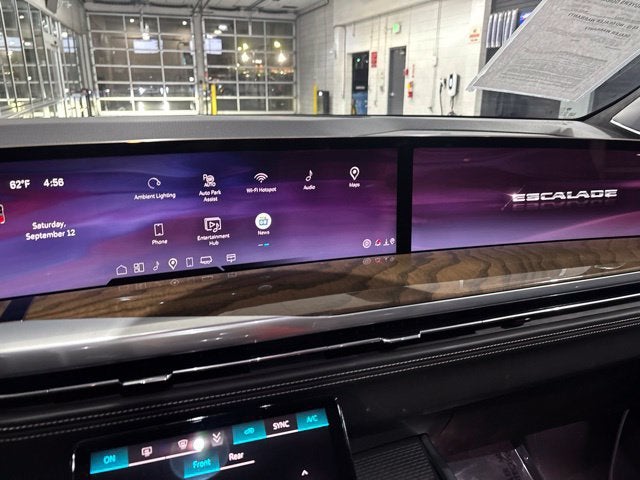 2025 Cadillac Escalade ESV Premium Luxury Platinum