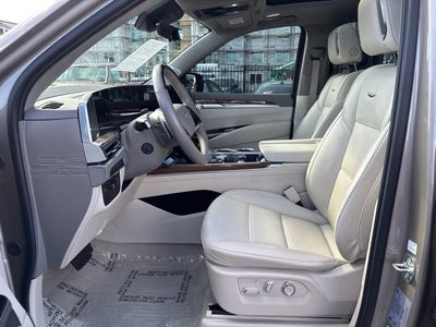 2025 Cadillac Escalade ESV Sport Platinum